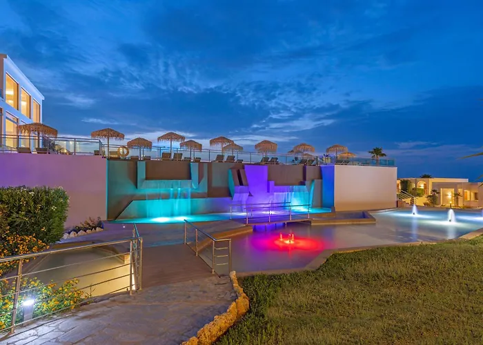Semesteranläggning (resort) Kresten Royal Euphoria 5*