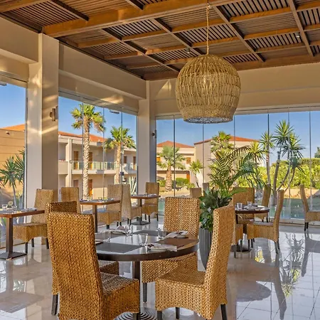 Kresten Royal Euphoria Resort