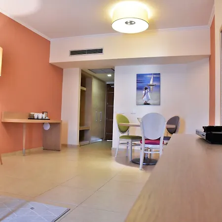 Kresten Royal Euphoria Kallithea (Rhodes)