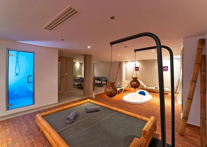 Kresten Royal Euphoria Kallithea (Rhodes)