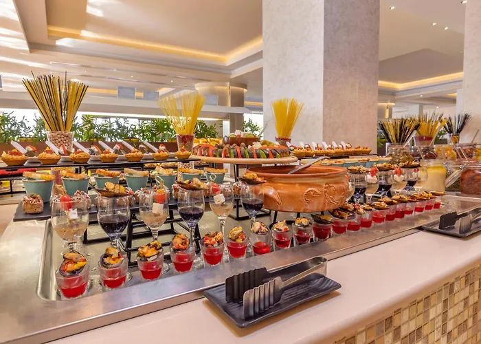 Resort Kresten Royal Euphoria